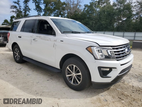 2018 Ford Expedition XL with VIN 1FMJU1FT8JEA30671, listed as a Copart auction lot 77042044 with 67,168 mi miles and Clean Title. Bid and sale history available at carsss.com. Image 4.