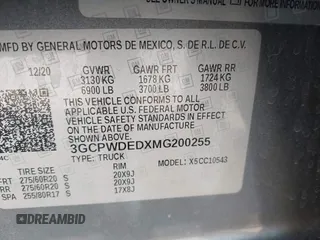 2021 Chevrolet Silverado 1500 RST with VIN 3GCPWDEDXMG200255, listed as a IAAI auction lot 41658326 with 61,061 mi miles. Bid and sale history available at carsss.com. Image 9.