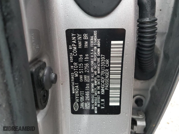 2011 Hyundai Genesis with VIN KMHGC4DF7BU139397, listed as a Copart auction lot 38923674 with 121,463 mi miles and Salvage Title. Bid and sale history available at carsss.com. Image 12.