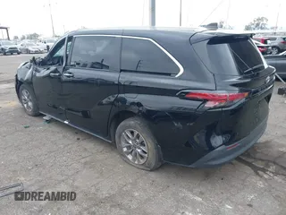 2022 Toyota Sienna XLE with VIN 5TDYRKEC8NS123217, listed as a IAAI auction lot 41904442 with 73,802 mi miles. Bid and sale history available at carsss.com. Image 3.