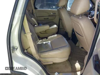 2013 Cadillac Escalade Premium with VIN 1GYS4CEF4DR159529, listed as a IAAI auction lot 41363154 with 204,993 mi miles. Bid and sale history available at carsss.com. Image 8.