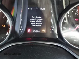 2019 Jeep Compass Latitude with VIN 3C4NJDBB2KT787029, listed as a IAAI auction lot 41704303 with 45,492 mi miles. Bid and sale history available at carsss.com. Image 16.