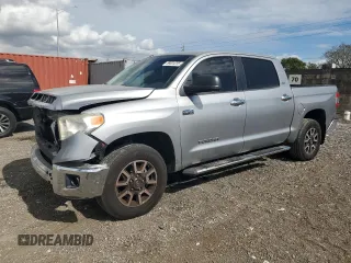 2017 Toyota Tundra 2WD SR5 with VIN 5TFEW5F10HX222526, listed as a Copart auction lot 89024255 with 107,068 mi miles and Salvage Title. Bid and sale history available at carsss.com. Image 1.