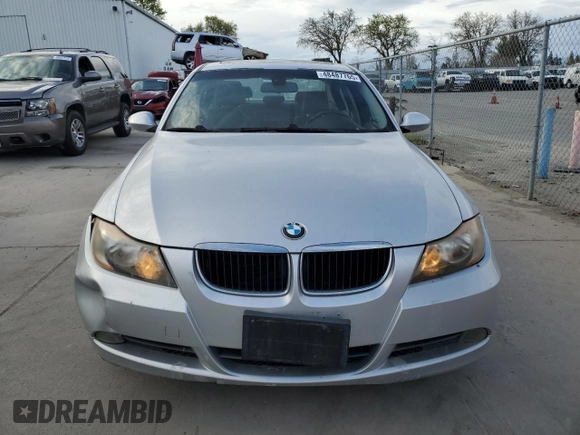 2008 BMW 3 Series 328i with VIN WBAVA37538NL48246, listed as a Copart auction lot 48487765 with 206,920 mi miles and Clean Title. Bid and sale history available at carsss.com. Image 5.