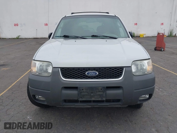 2002 Ford Escape XLT Choice with VIN 1FMYU04192KA78435, listed as a IAAI auction lot 42490422 with 167,915 mi miles and . Bid and sale history available at DreamBid. Image 6.