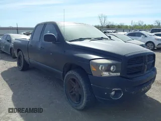 2008 Dodge Ram 1500 SLT with VIN 1D7HA18N78S615690, listed as a IAAI auction lot 41801525 with 262,341 mi miles. Bid and sale history available at carsss.com. Image 1.