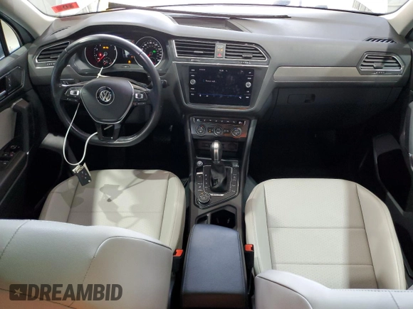 2018 Volkswagen Tiguan SEL with VIN 3VV2B7AX9JM197161, listed as a Copart auction lot 59836195 with 111,195 mi miles and Salvage title. Bid and sale history available at DreamBid. Image 8.