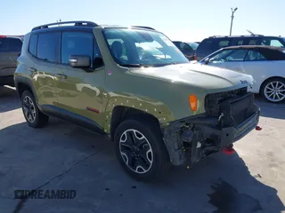 2015 Jeep Renegade Trailhawk with VIN ZACCJBCT6FPC11721, listed as a IAAI auction lot 41759053 with 95,499 mi miles and . Bid and sale history available at carsss.com. Image 1.
