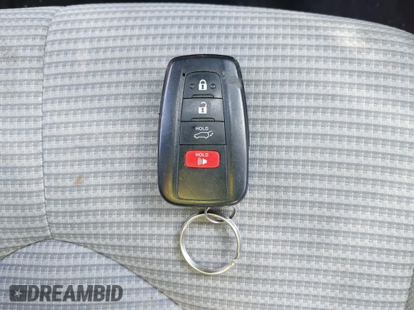 2020 Toyota Highlander LE with VIN 5TDBZRBH0LS045947, listed as a IAAI auction lot 41489923 with 81,946 mi miles and . Bid and sale history available at DreamBid. Image 11.