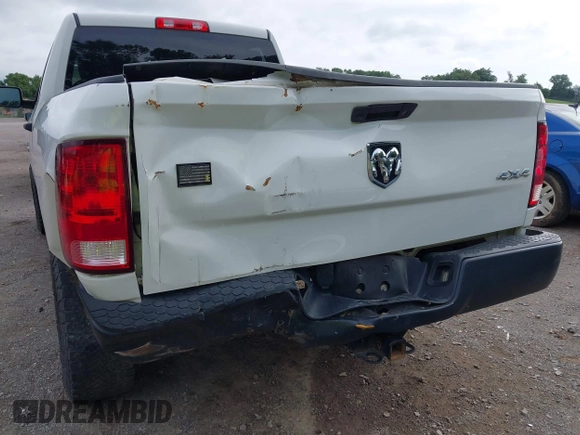 2017 Ram 1500 Tradesman with VIN 1C6RR7FT2HS652858, listed as a IAAI auction lot 42449917 with 253,619 mi miles and . Bid and sale history available at DreamBid. Image 6.