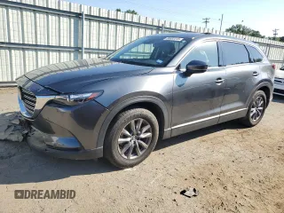 2023 Mazda CX-9 Touring z VIN JM3TCBCY6P0641298, wystawiony jako Copart lot #58683415 z przebiegiem 16 754 mil mil oraz Szkoda całkowita • Salvage title. Historia ofert i sprzedaży dostępna na DreamBid. Obrazek 1.