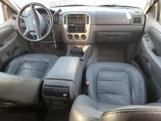 2003 Ford Explorer XLT with VIN 1FMZU63K63UA15672, listed as a Copart auction lot 83299534 with 200,790 mi miles and Clean title. Bid and sale history available at DreamBid. Image 8.