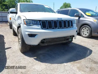 2020 Jeep Grand Cherokee Altitude z VIN 1C4RJFAGXLC216797, wystawiony jako IAAI lot #42288098 z przebiegiem 71 157 mil mil oraz . Historia ofert i sprzedaży dostępna na DreamBid. Obrazek 17.
