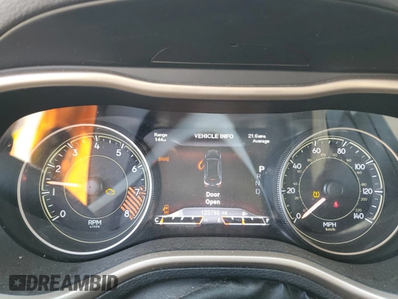 2014 Jeep Cherokee Limited with VIN 1C4PJMDS7EW291342, listed as a Copart auction lot 61446225 with 123,792 mi miles and Salvage title. Bid and sale history available at DreamBid. Image 9.