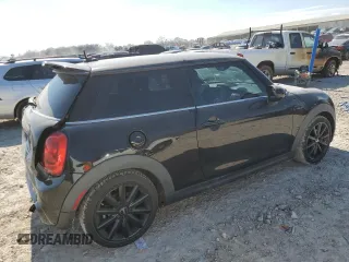 2016 MINI Hardtop S with VIN WMWXP7C55G3B49216, listed as a Copart auction lot 50579275 with 107,977 mi miles and Salvage Title. Bid and sale history available at DreamBid. Image 3.