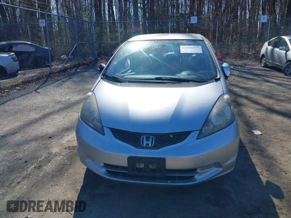 2013 Honda Fit with VIN JHMGE8H38DC048569, listed as a IAAI auction lot 41898777 with 130,461 mi miles. Bid and sale history available at carsss.com. Image 12.