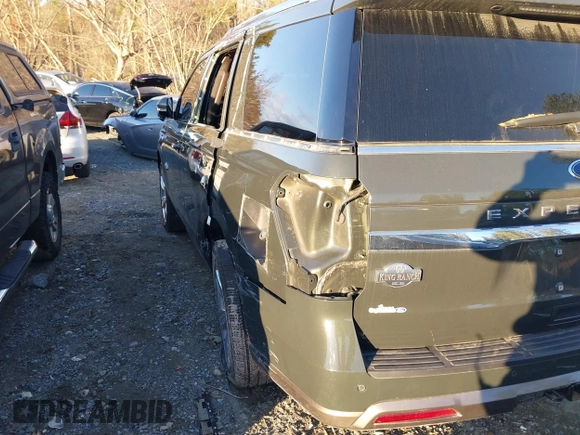 2023 Ford Expedition z VIN 1FMJU1N86PEA24308, wystawiony jako IAAI lot #41042544 z przebiegiem Nie podano mil oraz . Historia ofert i sprzedaży dostępna na DreamBid. Obrazek 6.