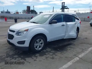 2017 Chevrolet Equinox LS z VIN 2GNALBEK3H1527409, wystawiony jako IAAI lot #41889347 z przebiegiem 114 037 mil mil oraz . Historia ofert i sprzedaży dostępna na DreamBid. Obrazek 17.