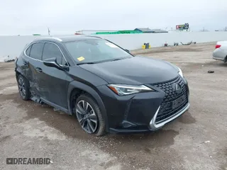 2019 Lexus UX with VIN JTHY3JBH8K2013667, listed as a IAAI auction lot 41635062 with 75,863 mi miles. Bid and sale history available at carsss.com. Image 1.