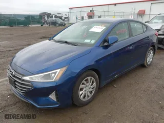 2020 Hyundai Elantra SE with VIN 5NPD74LF8LH548601, listed as a IAAI auction lot 42022059 with 95,497 mi miles. Bid and sale history available at carsss.com. Image 2.