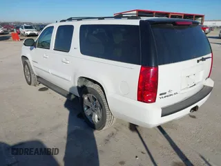 2007 GMC Yukon XL SLT with VIN 1GKFK16377J201950, listed as a IAAI auction lot 41665942 with 1 mi miles. Bid and sale history available at carsss.com. Image 3.