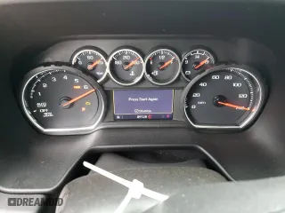 2021 Chevrolet Suburban LT with VIN 1GNSCCKD2MR261365, listed as a Copart auction lot 47883225 with 89,128 mi miles and Salvage Title. Bid and sale history available at carsss.com. Image 9.