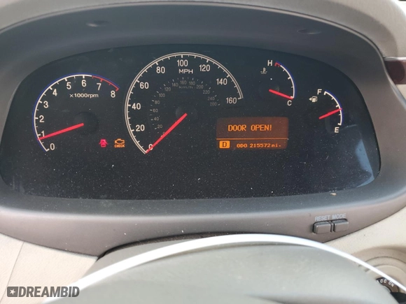 2006 Hyundai Azera SE with VIN KMHFC46F76A134376, listed as a Copart auction lot 79768924 with 215,572 mi miles and Non Repairable. Bid and sale history available at carsss.com. Image 9.