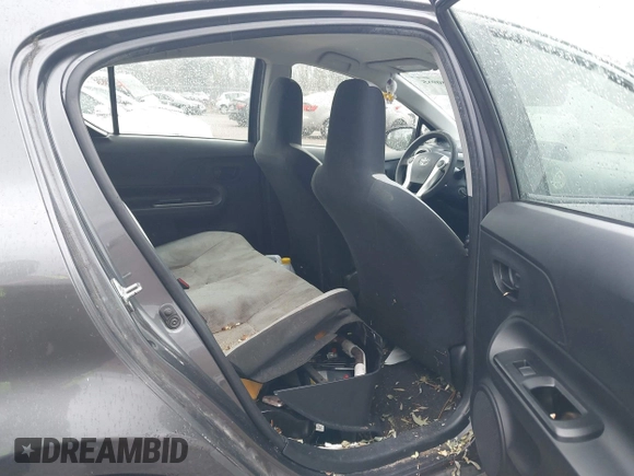 2015 Toyota Prius One z VIN JTDKDTB35F1113645, wystawiony jako IAAI lot #41650965 z przebiegiem 242 077 mil mil oraz . Historia ofert i sprzedaży dostępna na DreamBid. Obrazek 8.