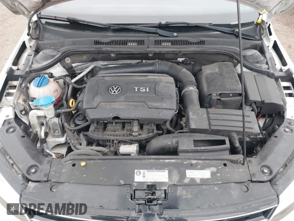 2015 Volkswagen Jetta Sedan 1.8T SE with VIN 3VWD17AJ4FM350619, listed as a IAAI auction lot 41917719 with 135,561 mi miles. Bid and sale history available at carsss.com. Image 10.