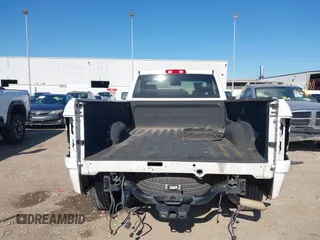2019 Ram 1500 Classic Tradesman with VIN 3C6JR6DGXKG522547, listed as a IAAI auction lot 41269759 with 138,205 mi miles. Bid and sale history available at carsss.com. Image 17.