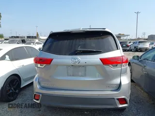 2017 Toyota Highlander Limited with VIN 5TDYZRFH4HS210037, listed as a IAAI auction lot 42666780 with 89,540 mi miles and . Bid and sale history available at DreamBid. Image 17.