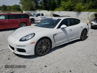 2016 Porsche Panamera 4 with VIN WP0AA2A75GL005969, listed as a Copart auction lot 53446525 with 185,259 mi miles and Clean Title. Bid and sale history available at DreamBid. Image 1.