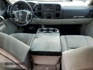 2007 Chevrolet Silverado 1500 Work Truck with VIN 2GCEC13C971507034, listed as a Copart auction lot 53682795 with 208,043 mi miles and Salvage Title. Bid and sale history available at DreamBid. Image 8.