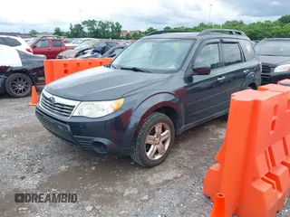2009 Subaru Forester X z VIN JF2SH63689H732462, wystawiony jako IAAI lot #42360241 z przebiegiem 147 720 mil mil oraz . Historia ofert i sprzedaży dostępna na DreamBid. Obrazek 2.