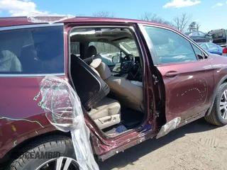 2016 Honda Pilot EX-L with VIN 5FNYF6H50GB061428, listed as a IAAI auction lot 41891865 with 149,390 mi miles. Bid and sale history available at carsss.com. Image 6.