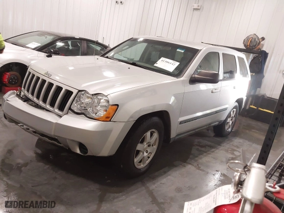 2008 Jeep Grand Cherokee Laredo with VIN 1J8GR48K88C108967, listed as a IAAI auction lot 41306142 with 190,786 mi miles. Bid and sale history available at carsss.com. Image 18.