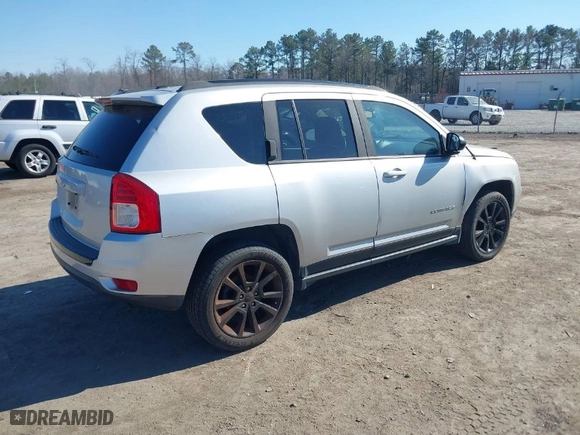 2012 Jeep Compass Latitude with VIN 1C4NJDEB4CD676310, listed as a IAAI auction lot 41714804 with 162,086 mi miles. Bid and sale history available at carsss.com. Image 4.