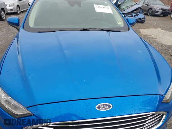 2019 Ford Fusion SE with VIN 3FA6P0HDXKR102508, listed as a IAAI auction lot 41849508 with 133,593 mi miles. Bid and sale history available at carsss.com. Image 17.
