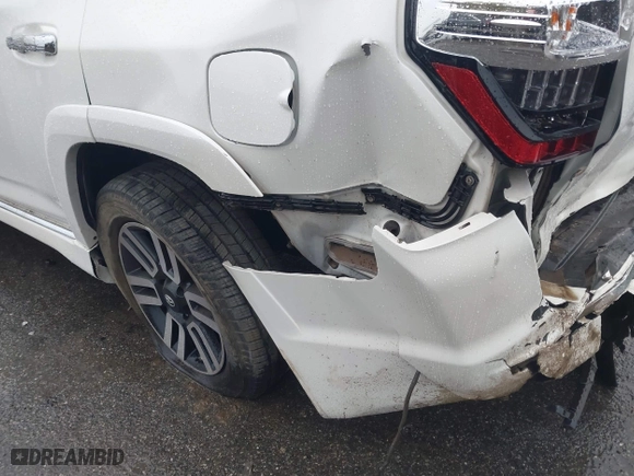 2017 Toyota 4Runner SR5 with VIN JTEBU5JR6H5455629, listed as a IAAI auction lot 41709585 with 76,030 mi miles. Bid and sale history available at carsss.com. Image 18.
