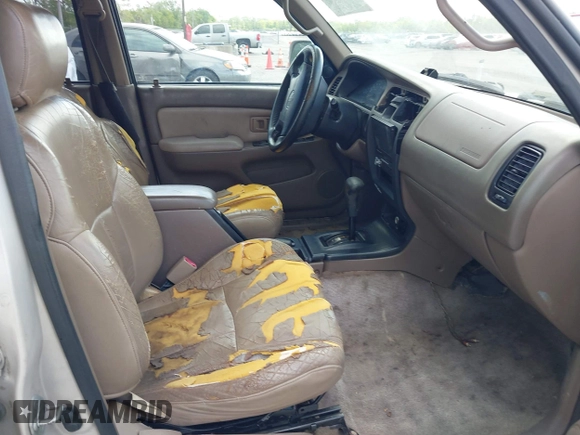 1999 Toyota 4Runner SR5 with VIN JT3GN86R9X0108555, listed as a IAAI auction lot 41963750 with 298,525 mi miles. Bid and sale history available at carsss.com. Image 5.