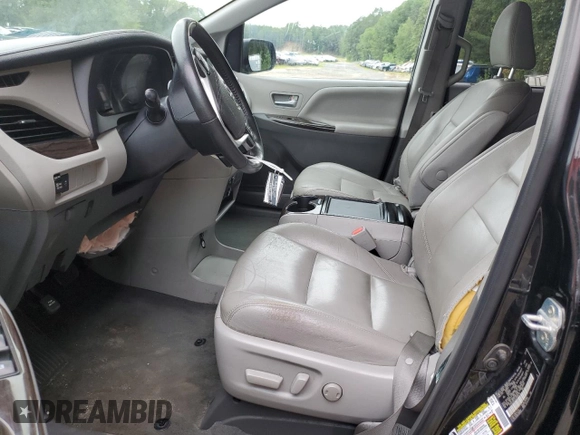 2020 Toyota Sienna XLE Auto Access Seat with VIN 5TDYZ3DC1LS068419, listed as a Copart auction lot 64404475 with 92,579 mi miles and Clean title. Bid and sale history available at DreamBid. Image 7.