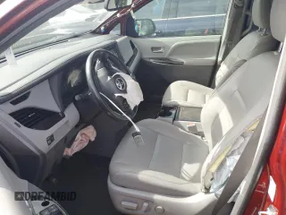 2019 Toyota Sienna XLE Auto Access Seat with VIN 5TDYZ3DC7KS979403, listed as a Copart auction lot 48620655 with 0 mi miles and Salvage Title. Bid and sale history available at carsss.com. Image 7.