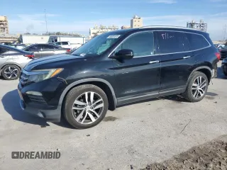 2017 Honda Pilot Touring with VIN 5FNYF5H90HB011708, listed as a Copart auction lot 46991655 with 159,953 mi miles and Salvage Title. Bid and sale history available at carsss.com. Image 1.