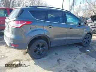 2016 Ford Escape SE z VIN 1FMCU0GX9GUC24175, wystawiony jako IAAI lot #41603394 z przebiegiem 73 255 mil mil oraz . Historia ofert i sprzedaży dostępna na DreamBid. Obrazek 4.