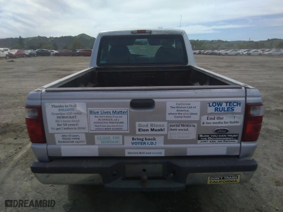 2001 Ford Ranger XL with VIN 1FTYR10C21PA47340, listed as a Copart auction lot 50261385 with 136,765 mi miles and Salvage Title. Bid and sale history available at carsss.com. Image 6.