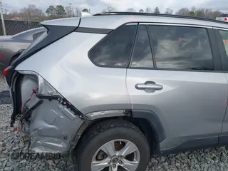 2019 Toyota RAV4 XLE with VIN JTMW1RFV6KD009277, listed as a IAAI auction lot 41678576 with 51,833 mi miles. Bid and sale history available at carsss.com. Image 6.