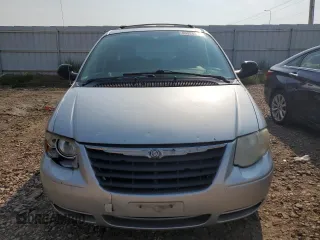 2007 Chrysler Town & Country LWB Touring with VIN 2A4GP54L37R302694, listed as a Copart auction lot 65926374 with 149,434 mi miles and Clean Title. Bid and sale history available at carsss.com. Image 5.