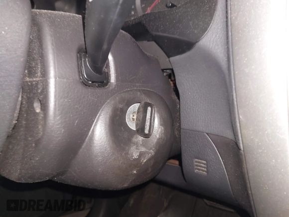 2005 Suzuki Aerio S z VIN JS2RA62S255250278, wystawiony jako IAAI lot #41322109 z przebiegiem 144 980 mil mil oraz . Historia ofert i sprzedaży dostępna na DreamBid. Obrazek 11.