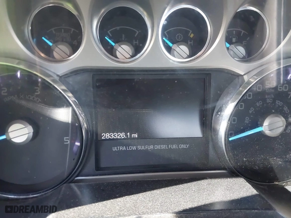 2014 Ford Super Duty F-250 SRW XL with VIN 1FT7W2BT5EEB05210, listed as a IAAI auction lot 41192736 with 283,326 mi miles. Bid and sale history available at carsss.com. Image 7.