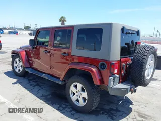 2008 Jeep Wrangler Unlimited Sahara with VIN 1J4GA59108L594193, listed as a IAAI auction lot 42272239 with 161,912 mi miles and . Bid and sale history available at DreamBid. Image 3.
